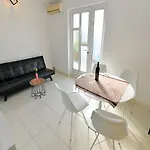 Helena Apartman Murter