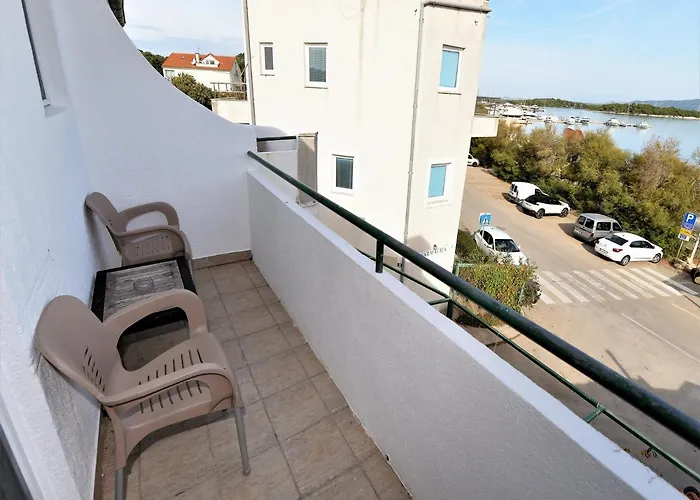 Helena Appartement Murter