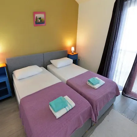 Helena * 무르테르