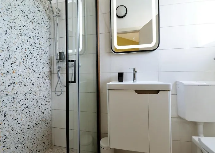 Helena Apartman Murter